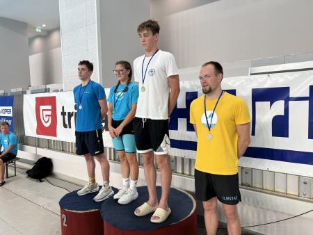 Calcitovi plavalci do novih stopničk in naslova državnega prvaka (6)